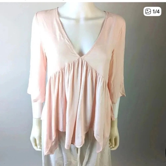 SHEIN Light Pink Flowy Blouse - Picture 4 of 4